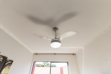 Apartamento à venda com 90m², 3 quartos e 1 vaga Apartamento à venda com 90m², 3 quartos e 1 vagaSala