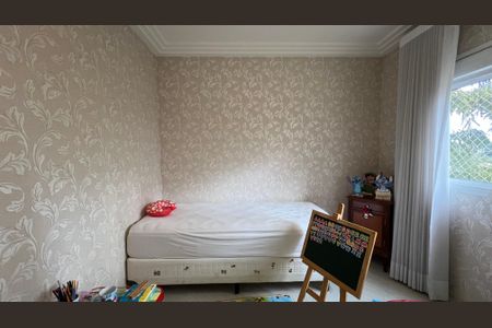 Apartamento à venda com 218m², 4 quartos e 3 vagasSuíte 2