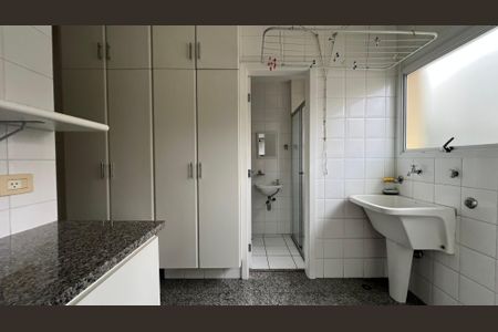 Apartamento à venda com 218m², 4 quartos e 3 vagasÁrea de Serviço