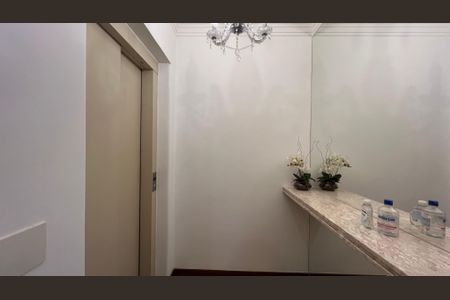Apartamento à venda com 218m², 4 quartos e 3 vagasHall de entrada
