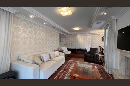 Apartamento à venda com 218m², 4 quartos e 3 vagasSala de TV