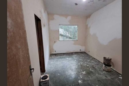 Casa de condomínio à venda com 297m², 3 quartos e 4 vagas