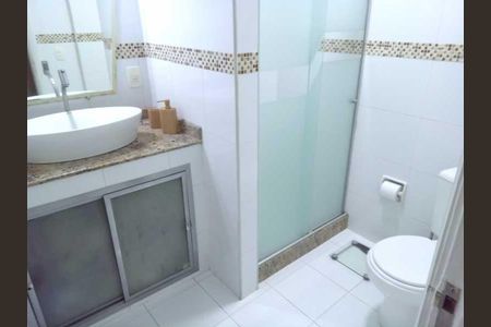 Apartamento à venda com 81m², 2 quartos e 1 vaga