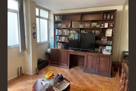 Apartamento à venda com 78m², 2 quartos e sem vaga