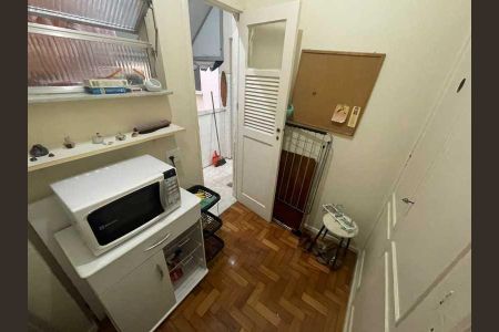 Apartamento à venda com 78m², 2 quartos e sem vaga