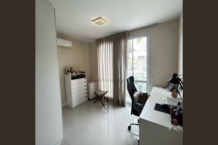 Casa de condomínio à venda com 209m², 5 quartos e 2 vagas