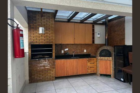 Casa de condomínio à venda com 209m², 5 quartos e 2 vagas