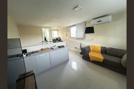 Casa de condomínio à venda com 209m², 5 quartos e 2 vagas