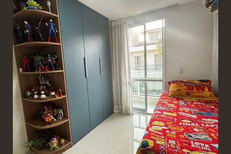 Casa de condomínio à venda com 209m², 5 quartos e 2 vagas