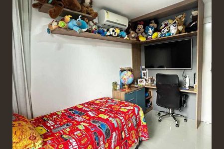 Casa de condomínio à venda com 209m², 5 quartos e 2 vagas