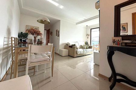 Apartamento à venda com 86m², 2 quartos e 1 vaga