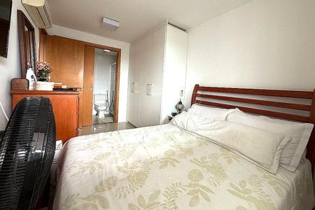 Apartamento à venda com 86m², 2 quartos e 1 vaga