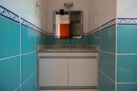 Apartamento à venda com 95m², 3 quartos e 2 vagas Apartamento à venda com 95m², 3 quartos e 2 vagasBanheiro da Suíte