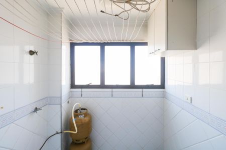 Apartamento à venda com 95m², 3 quartos e 2 vagas Apartamento à venda com 95m², 3 quartos e 2 vagasÁrea de Serviço