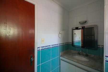 Apartamento à venda com 95m², 3 quartos e 2 vagas Apartamento à venda com 95m², 3 quartos e 2 vagasBanheiro da Suíte