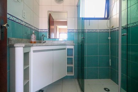 Apartamento à venda com 95m², 3 quartos e 2 vagas Apartamento à venda com 95m², 3 quartos e 2 vagasBanheiro Social