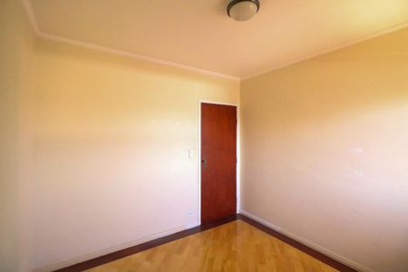 Apartamento à venda com 95m², 3 quartos e 2 vagas Apartamento à venda com 95m², 3 quartos e 2 vagasQuarto 2