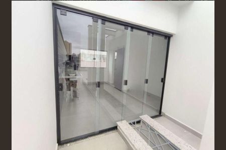 Casa à venda com 150m², 2 quartos e 2 vagas