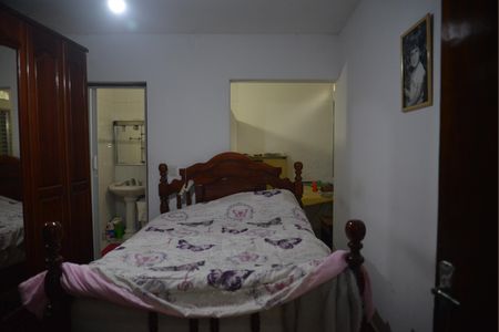 Casa à venda com 340m², 4 quartos e 3 vagasQuarto Suíte