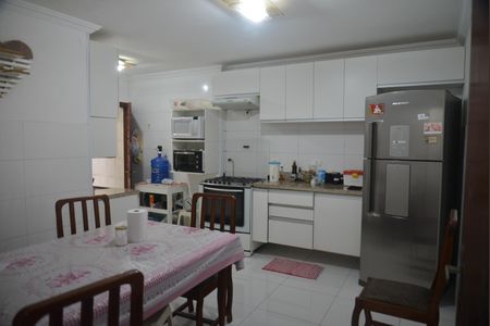 Casa à venda com 340m², 4 quartos e 3 vagasCozinha