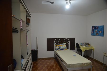 Casa à venda com 340m², 4 quartos e 3 vagasQuarto 1