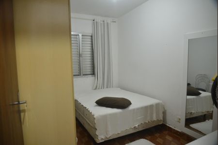 Casa à venda com 340m², 4 quartos e 3 vagasQuarto 2