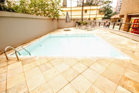 Apartamento à venda com 135m², 3 quartos e 2 vagasÁrea comum - Piscina