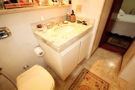 Apartamento à venda com 135m², 3 quartos e 2 vagasBanheiro Social