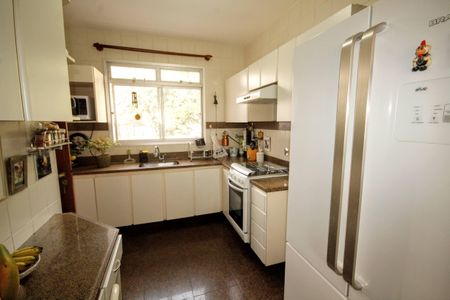 Apartamento à venda com 135m², 3 quartos e 2 vagasCozinha