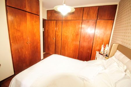 Apartamento à venda com 135m², 3 quartos e 2 vagasQuarto 3