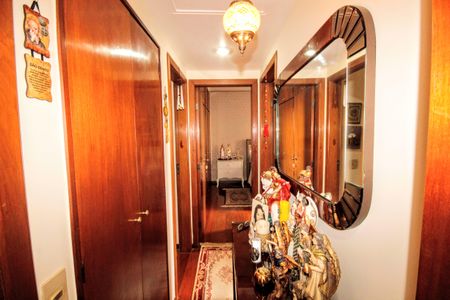 Apartamento à venda com 135m², 3 quartos e 2 vagasCorredor