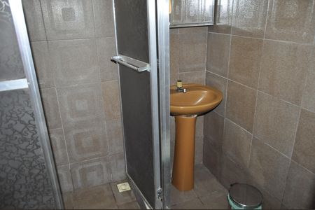 Casa à venda com 100m², 3 quartos e sem vagaBanheiro