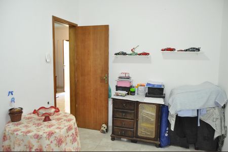 Casa à venda com 100m², 3 quartos e sem vagaQuarto 1