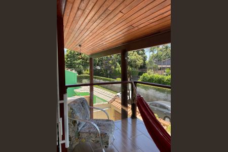 Casa de condomínio à venda com 287m², 3 quartos e 1 vaga