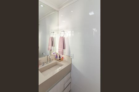 Apartamento à venda com 78m², 3 quartos e 2 vagas Apartamento à venda com 78m², 3 quartos e 2 vagasBanheiro da Suíte