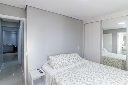 Apartamento à venda com 78m², 3 quartos e 2 vagas Apartamento à venda com 78m², 3 quartos e 2 vagasSuíte