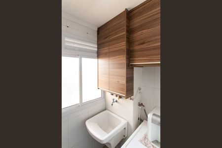 Apartamento à venda com 78m², 3 quartos e 2 vagas Apartamento à venda com 78m², 3 quartos e 2 vagasCozinha e Área de Serviço