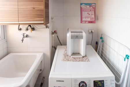 Apartamento à venda com 78m², 3 quartos e 2 vagas Apartamento à venda com 78m², 3 quartos e 2 vagasCozinha e Área de Serviço