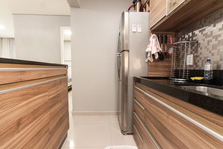 Apartamento à venda com 78m², 3 quartos e 2 vagas Apartamento à venda com 78m², 3 quartos e 2 vagasCozinha e Área de Serviço