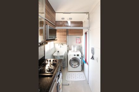 Apartamento à venda com 78m², 3 quartos e 2 vagas Apartamento à venda com 78m², 3 quartos e 2 vagasCozinha e Área de Serviço