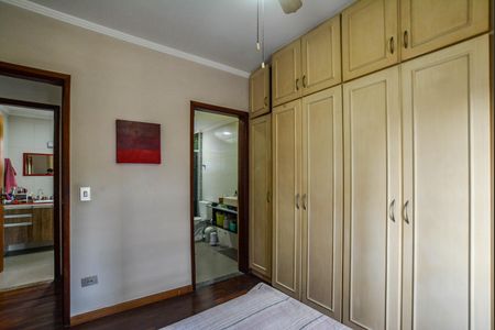 Apartamento à venda com 119m², 3 quartos e 2 vagas Apartamento à venda com 119m², 3 quartos e 2 vagasQuarto Suíte