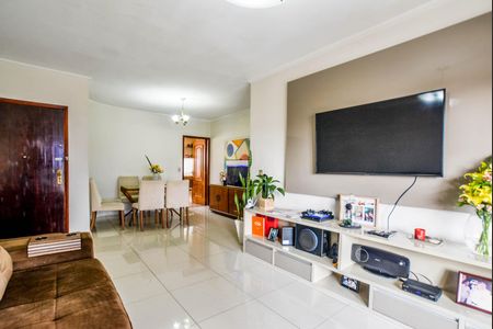 Apartamento à venda com 119m², 3 quartos e 2 vagas Apartamento à venda com 119m², 3 quartos e 2 vagasSala