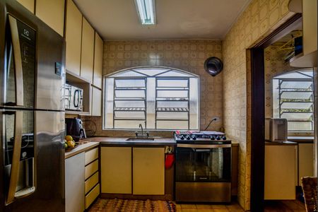 Apartamento à venda com 119m², 3 quartos e 2 vagas Apartamento à venda com 119m², 3 quartos e 2 vagasCozinha