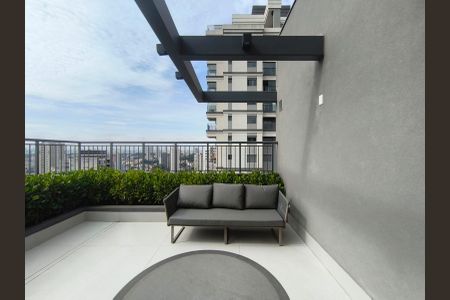 Apartamento à venda com 29m², 1 quarto e sem vaga Apartamento à venda com 29m², 1 quarto e sem vagaTerraço
