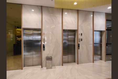 Apartamento à venda com 29m², 1 quarto e sem vaga Apartamento à venda com 29m², 1 quarto e sem vagaElevadores
