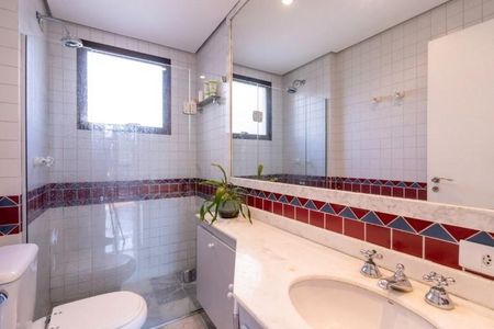 Apartamento à venda com 180m², 3 quartos e 4 vagas