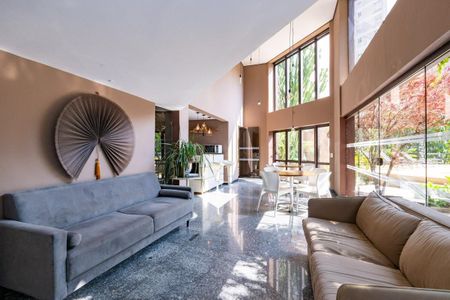 Apartamento à venda com 180m², 3 quartos e 4 vagas