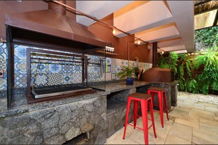 Apartamento à venda com 180m², 3 quartos e 4 vagas