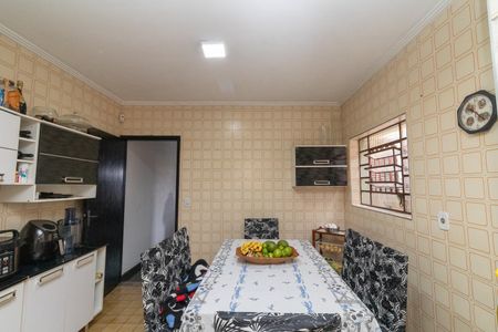 Casa à venda com 189m², 4 quartos e 1 vagaCozinha