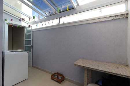 Apartamento à venda com 96m², 3 quartos e 3 vagasQuintal